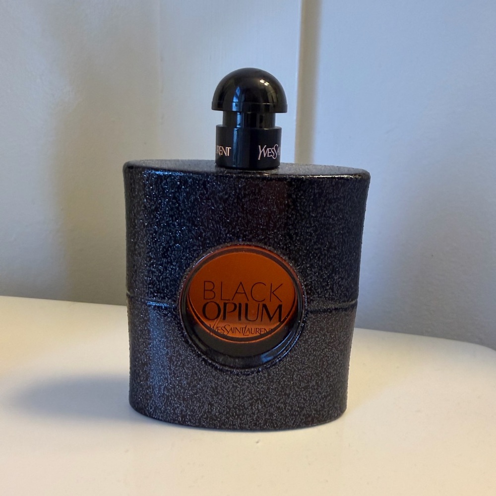 Yves Saint Laurent Black Opium